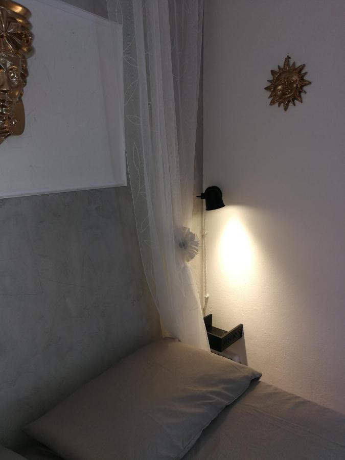 Casa Vacanze Il Girasole 卡尔塔吉罗 外观 照片
