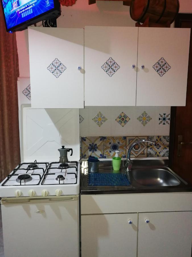 Casa Vacanze Il Girasole 卡尔塔吉罗 外观 照片