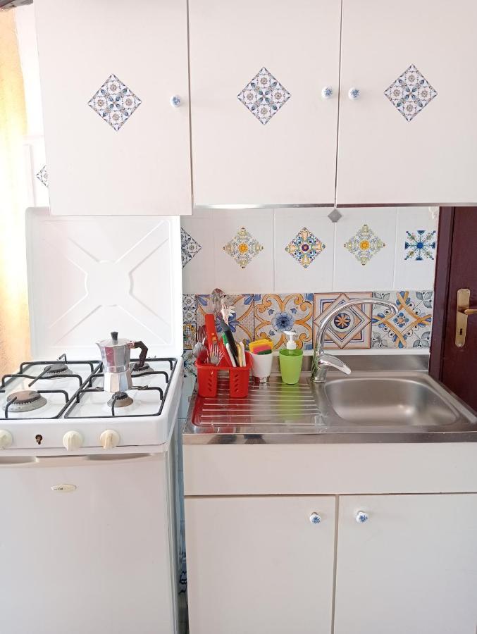 Casa Vacanze Il Girasole 卡尔塔吉罗 外观 照片
