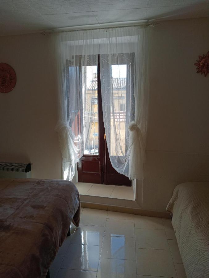 Casa Vacanze Il Girasole 卡尔塔吉罗 外观 照片